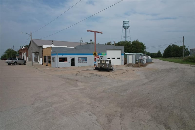 508 Main St, Everest, KS 66424