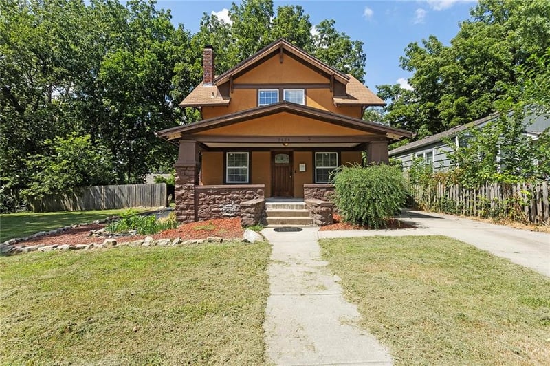 7434 Wabash Ave, Kansas City, MO 64132