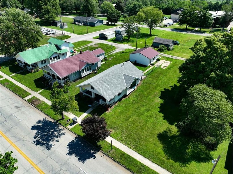 1680 Central Ave, Horton, KS 66439