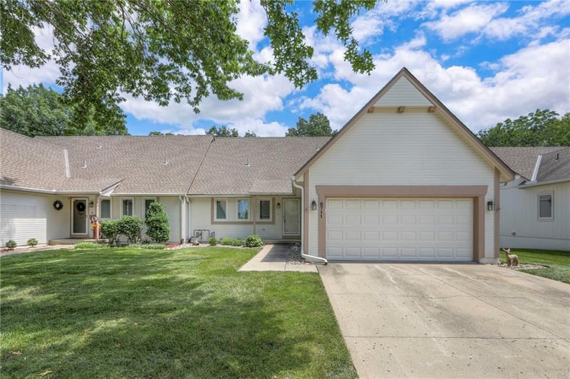 8711 Crysler Ave, Kansas City, MO 64138