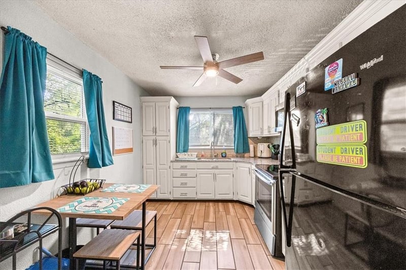 2401 Haskell Ave, Kansas City, KS 66104