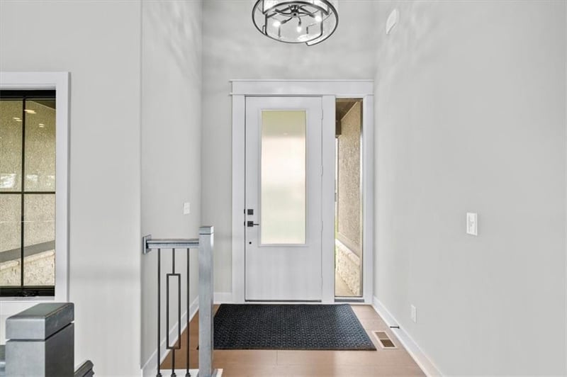 13511 Woodland Ranch Dr, Lee's Summit, MO 64086