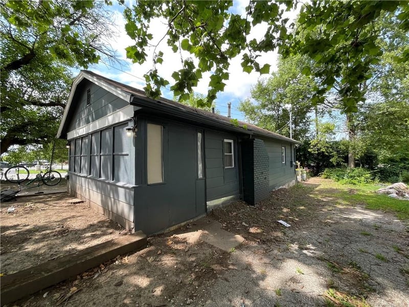 8422 Paseo Blvd, Kansas City, MO 64131