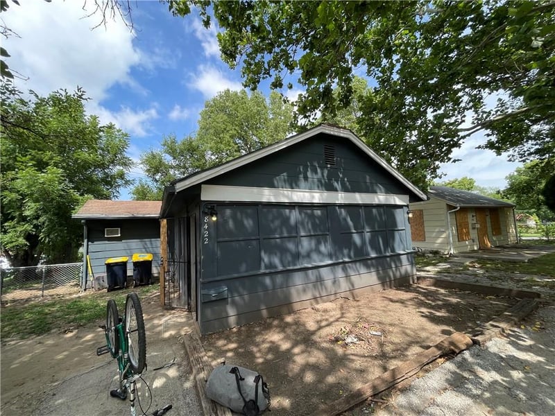 8422 Paseo Blvd, Kansas City, MO 64131