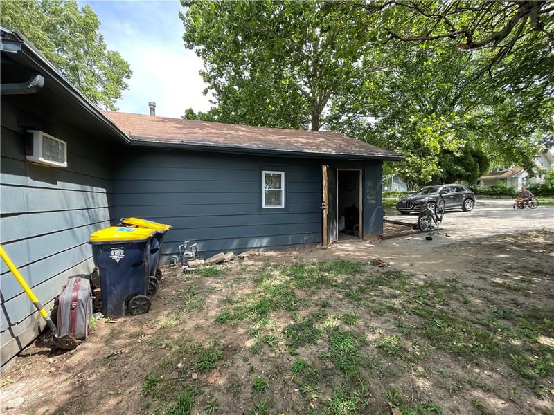 8422 Paseo Blvd, Kansas City, MO 64131