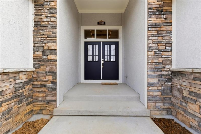 8841 Kentucky Ave, Kansas City, MO 64157