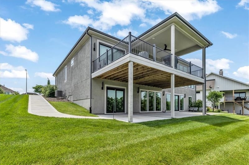 10237 N Bellefontaine Ave, Kansas City, MO 64155