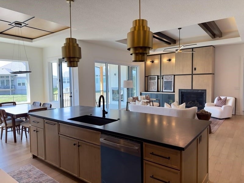 12705 174th St, Overland Park, KS 66221