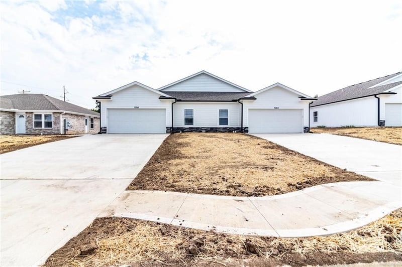 1520 A Park Ave, Warrensburg, MO 64093