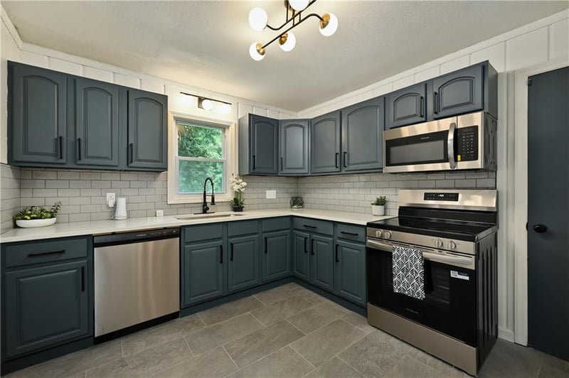 5718 Edith Ave, Kansas City, KS 66104