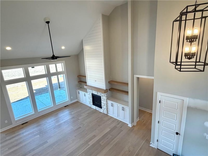 13012 174th Pl, Overland Park, KS 66221