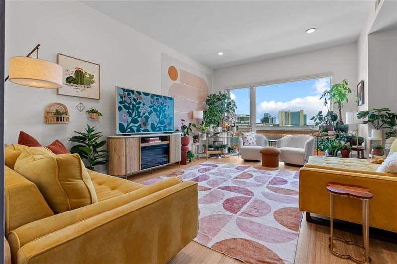 1604 Jefferson St, Kansas City, MO 64108