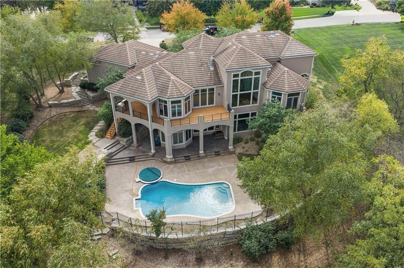 21310 E 34th St, Independence, MO 64057