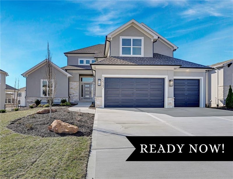 15387 161st Ter, Olathe, KS 66062