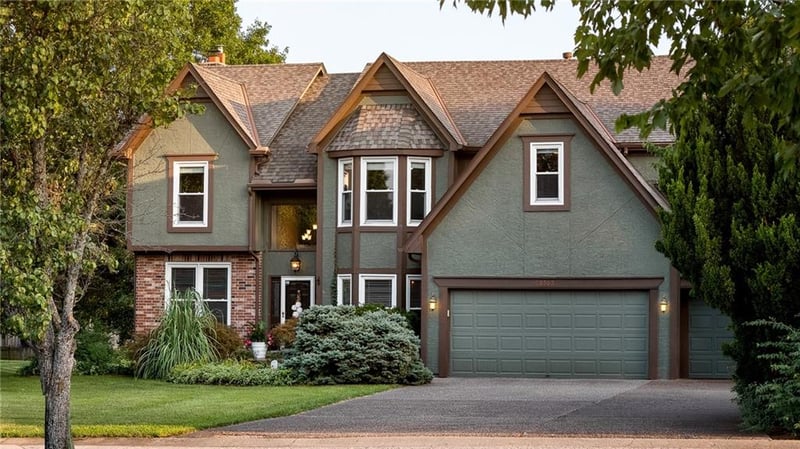 13503 W 75 Ter, Lenexa, KS 66216