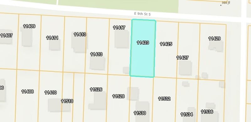 11425 E 9th St, Independence, MO 64054
