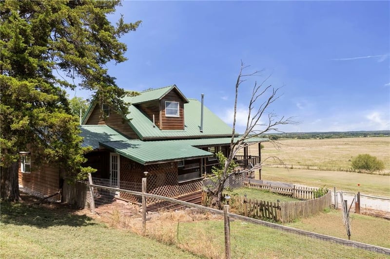 29463 SE 1100th Rd, Kincaid, KS 66039