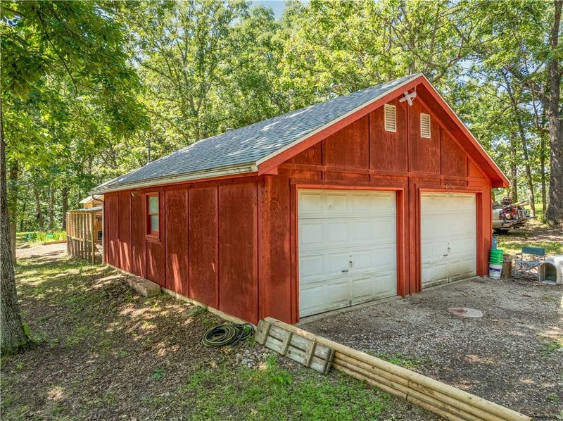 20543 Kindle Rd, Warsaw, MO 65355