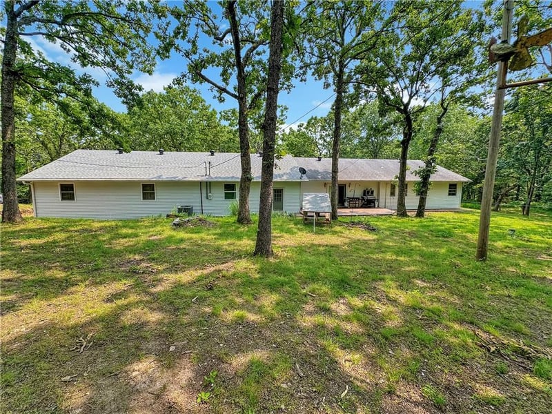 20543 Kindle Rd, Warsaw, MO 65355