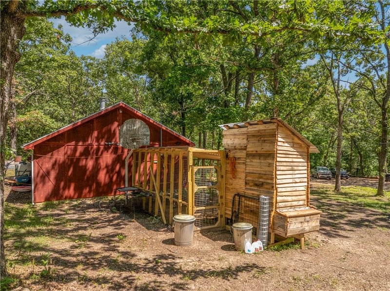 20543 Kindle Rd, Warsaw, MO 65355