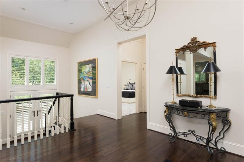 2103 W 116th St, Leawood, KS 66211