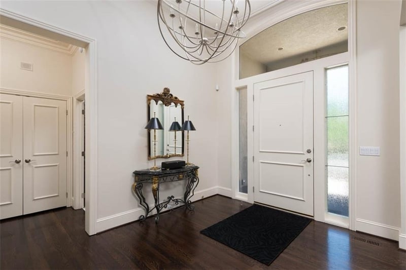 2103 W 116th St, Leawood, KS 66211