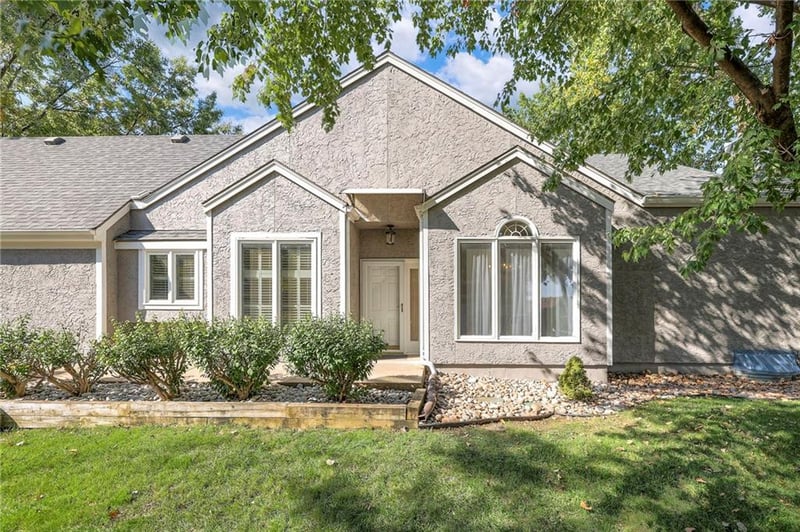 6800 W 125th St, Overland Park, KS 66209