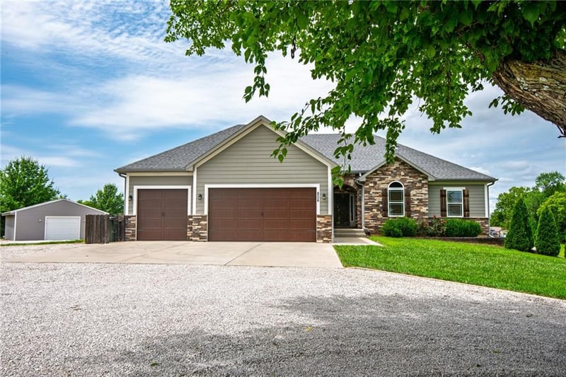 806 NW 1621 Rd, Bates City, MO 64011