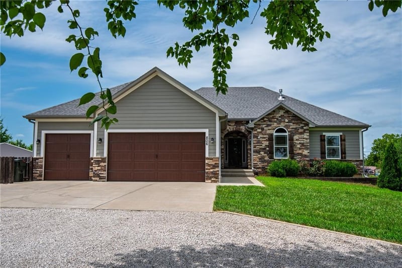 806 NW 1621 Rd, Bates City, MO 64011