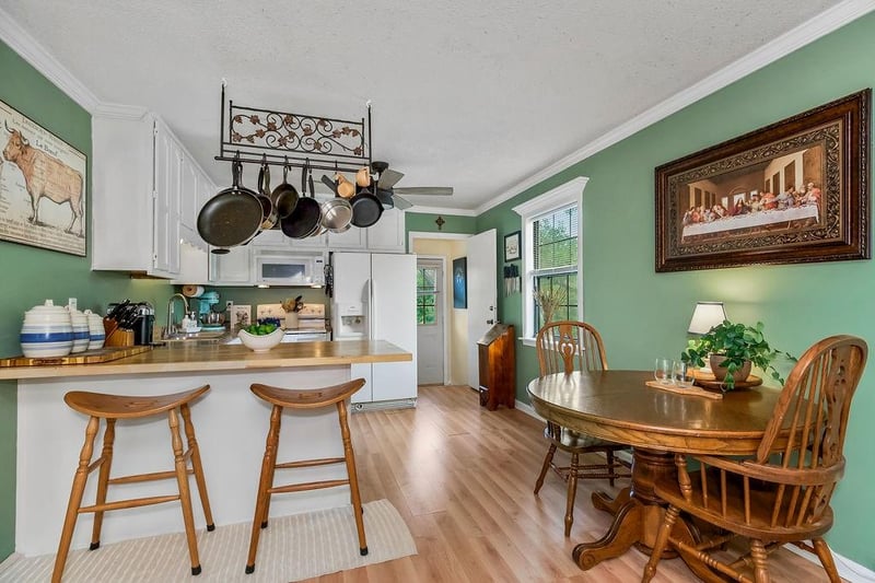 5510 Homer White Rd, Kansas City, MO 64152