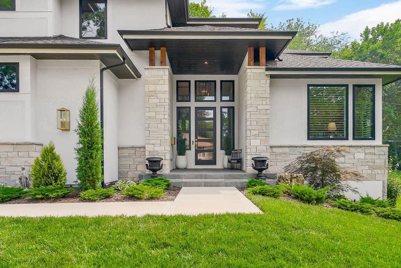3409 W 91st St, Leawood, KS 66206