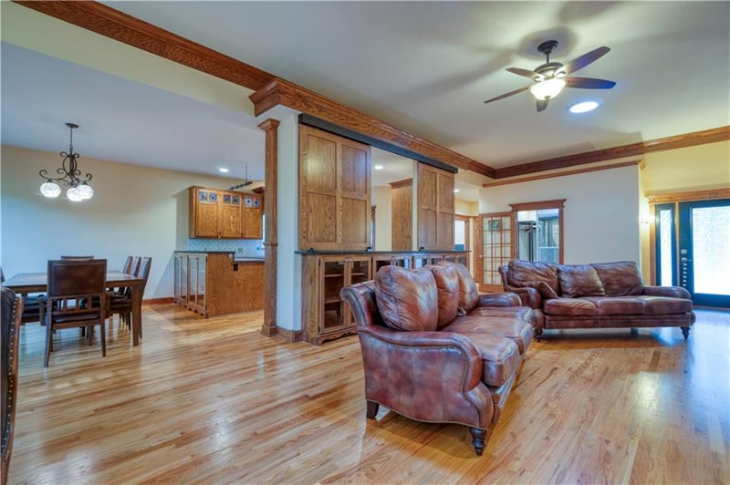 2700 Martha Truman Rd, Kansas City, MO 64137