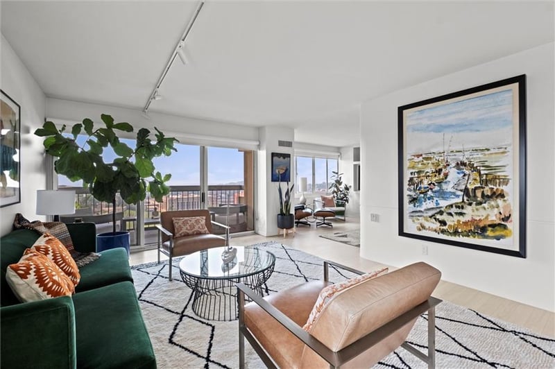 2510 Grand Blvd #1702-03, Kansas City, MO 64108