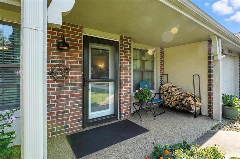 12101 W 121st St, Overland Park, KS 66213