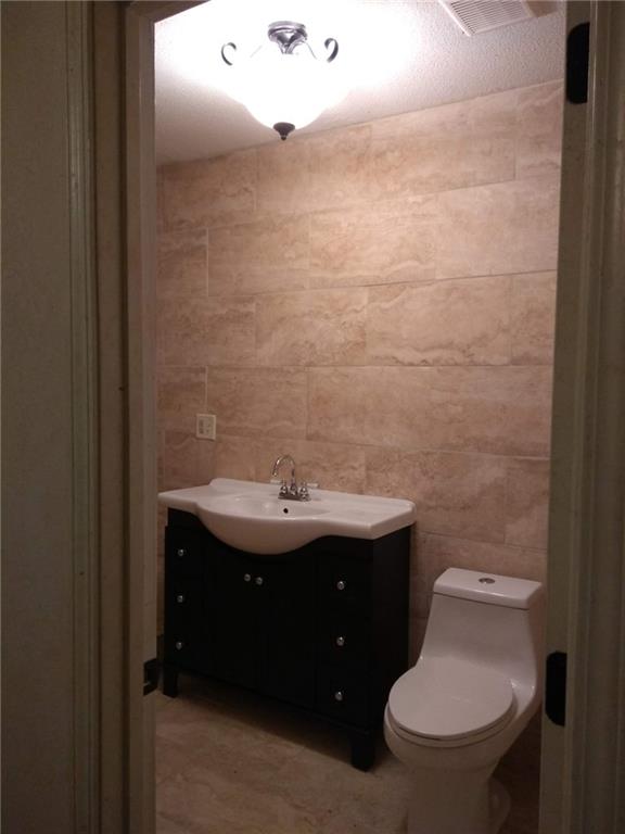 2412 Michigan Ave, Kansas City, MO 64127