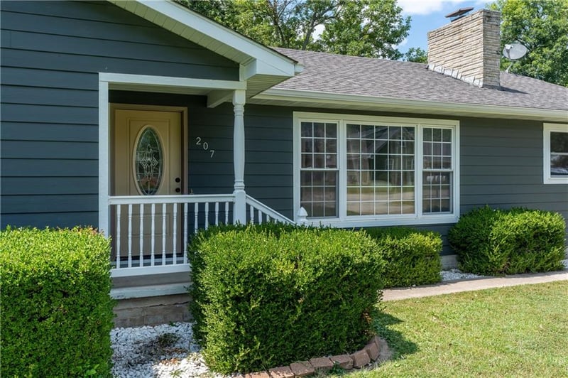 207 Maple St, Lamar, MO 64759