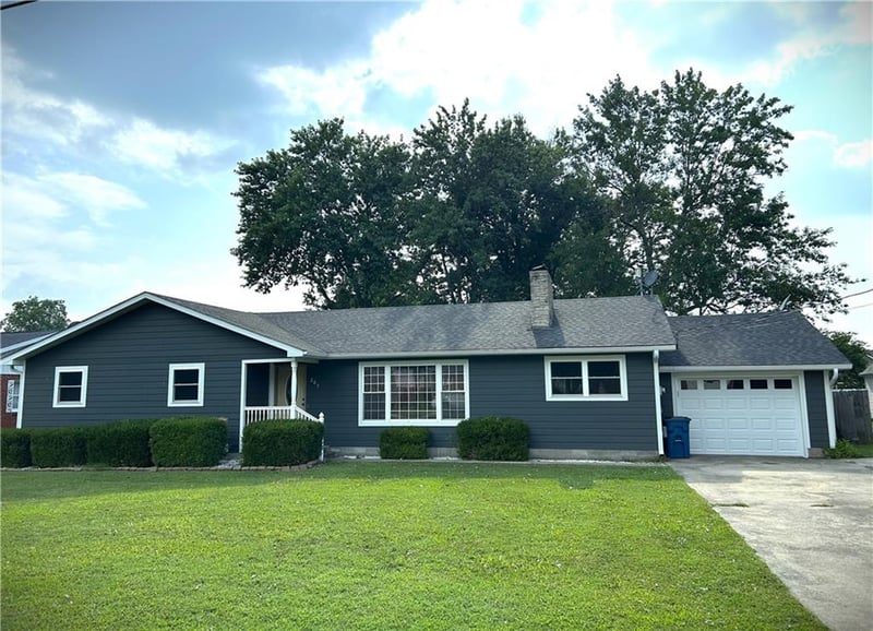 207 Maple St, Lamar, MO 64759