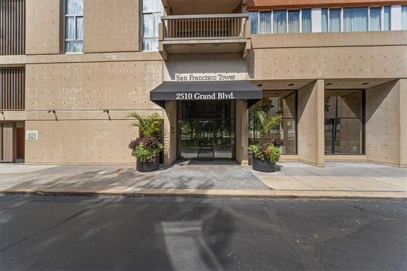 2510 Grand Blvd #1604, Kansas City, MO 64108