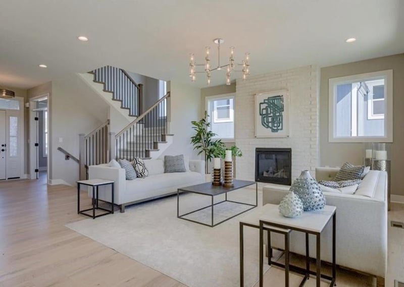 2408 W 177th St, Overland Park, KS 66085
