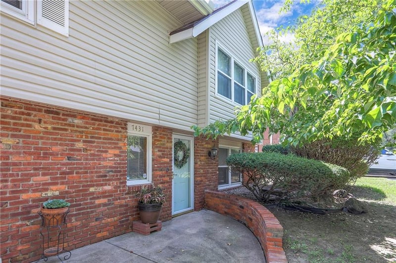 7431 100th Ter, Kansas City, MO 64134