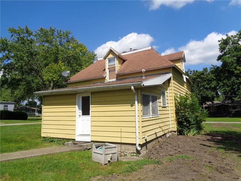 511 N Murrays Ave, Braymer, MO 64624