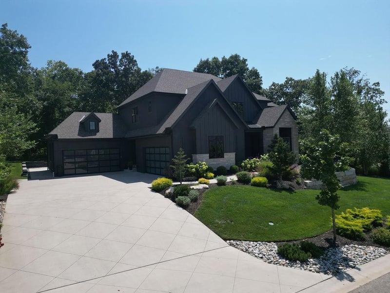 23733 W 118th Ter, Olathe, KS 66061