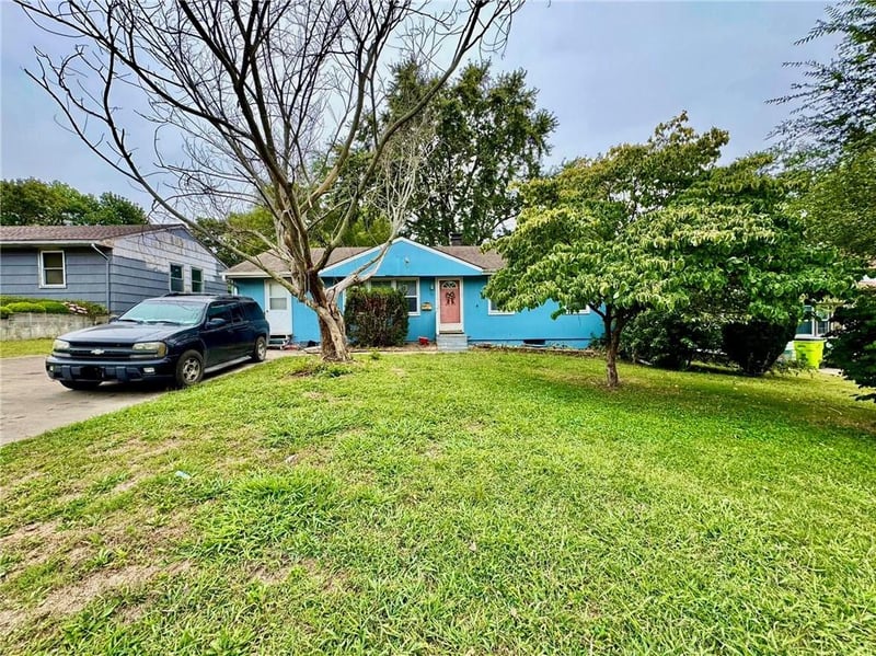 117 Melody Ln, Belton, MO 64012