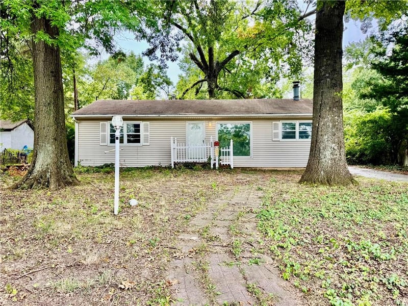 117 Melody Ln, Belton, MO 64012