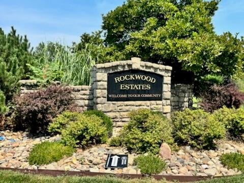 29372 Palmer Dr, Paola, KS 66071