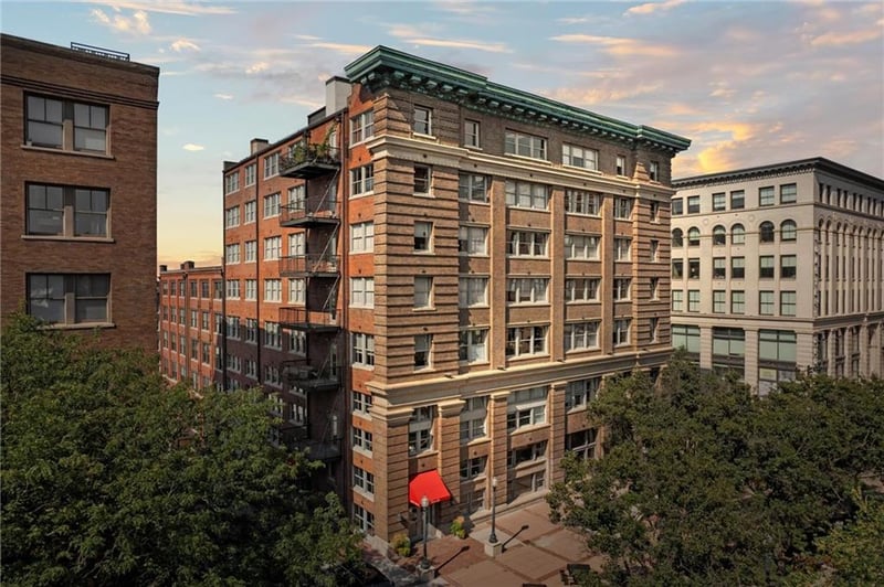 712 Broadway Blvd #506, Kansas City, MO 64105