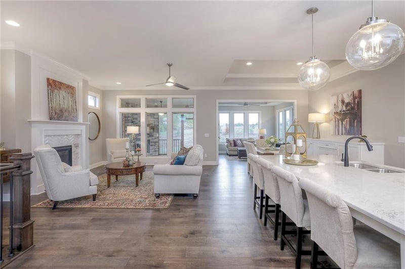 12501 138th Pl, Overland Park, KS 66221