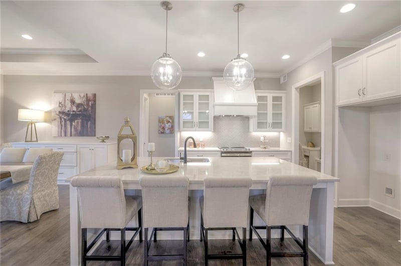 12501 138th Pl, Overland Park, KS 66221