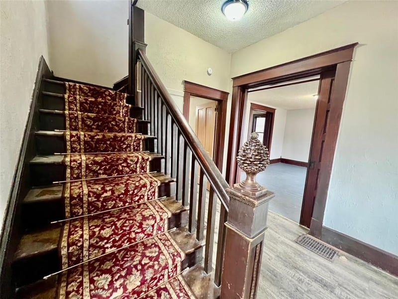 308 Colorado Ave, St Joseph, MO 64504