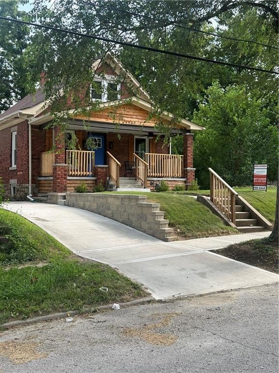 1137 Greeley Ave, Kansas City, KS 66104